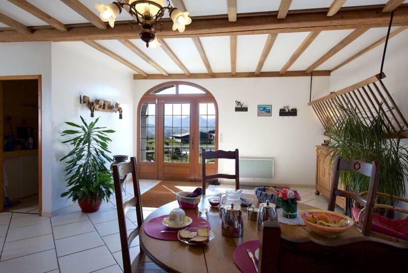 Mountain Vacances - Maison Rachou Lanne-en-Baretous Exterior photo